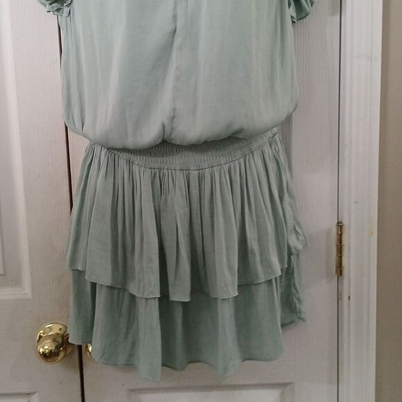 Mustard Seed light mint smocked waist layered mini dress super soft Sz S - Picture 2 of 8